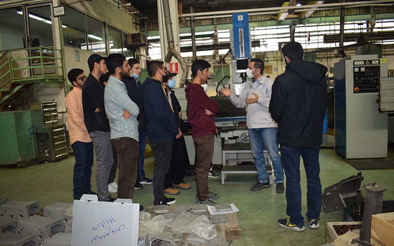 بازدید بسیجیان دانشجوی دانشگاه تهران از شرکت قطعات توربین شهریار
